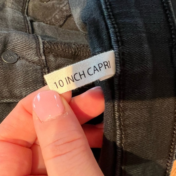 NWT Rag & Bone 10in Capri with Slit Distressed Faded Skinny Jeans Size 31 - Picture 11 of 12